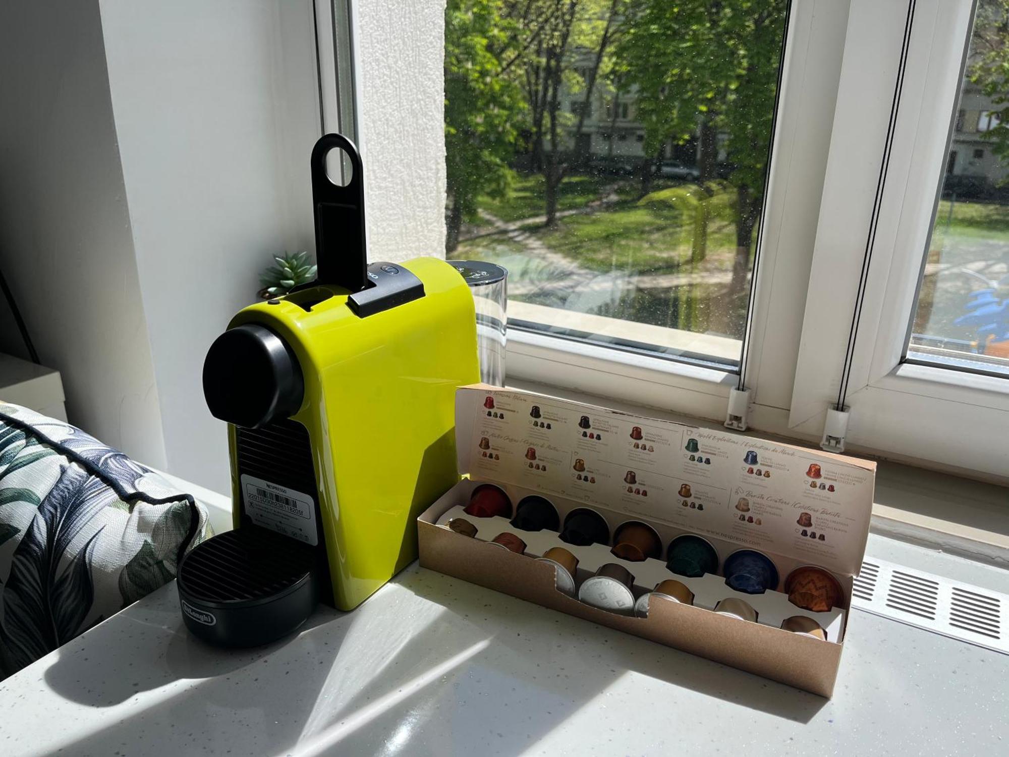 Vert Studio Onesti Buitenkant foto